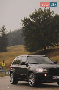 Внедорожник / Кроссовер BMW X5 2012 в Килии
