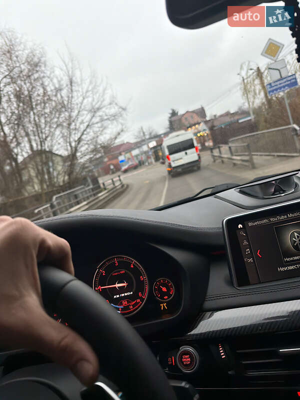 Позашляховик / Кросовер BMW X5 2015 в Києві