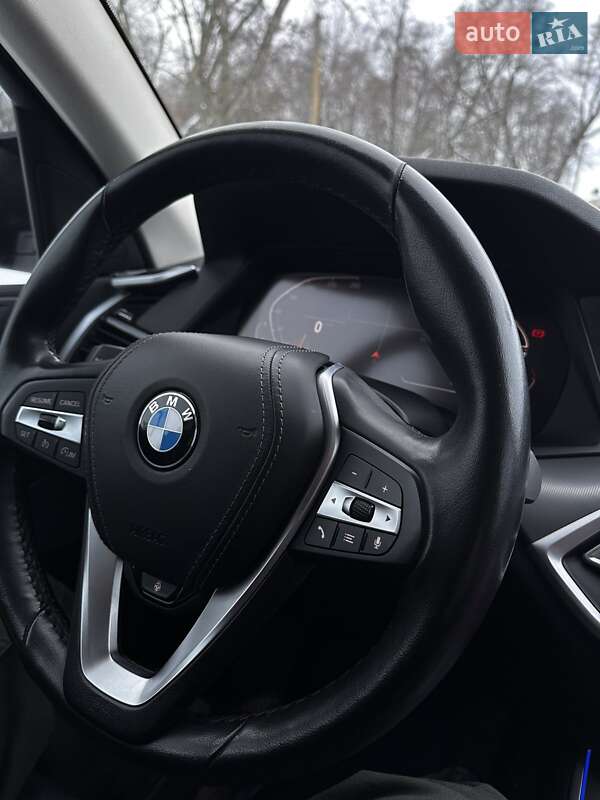 Внедорожник / Кроссовер BMW X5 2021 в Синельниково