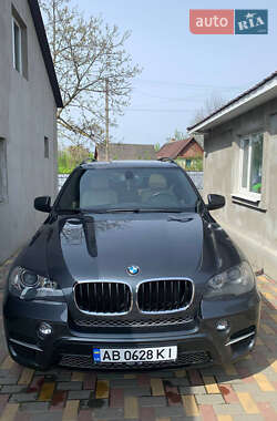 Внедорожник / Кроссовер BMW X5 2011 в Калиновке