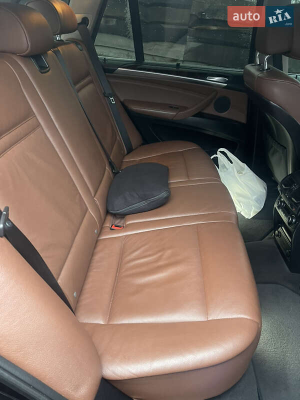 Внедорожник / Кроссовер BMW X5 2013 в Жмеринке