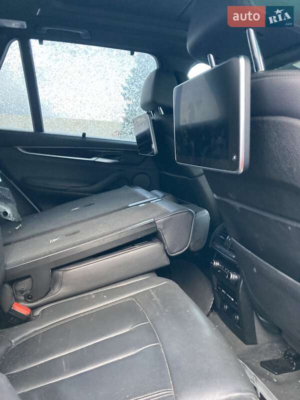 Внедорожник / Кроссовер BMW X5 2017 в Днепре