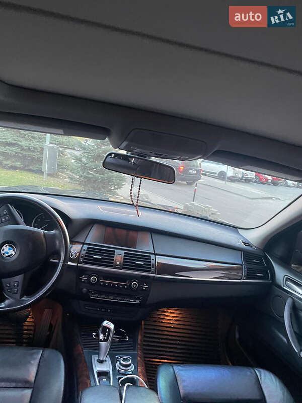 Позашляховик / Кросовер BMW X5 2011 в Львові фото 7 Позашляховик / Кросовер BMW X5 2011 в Львові