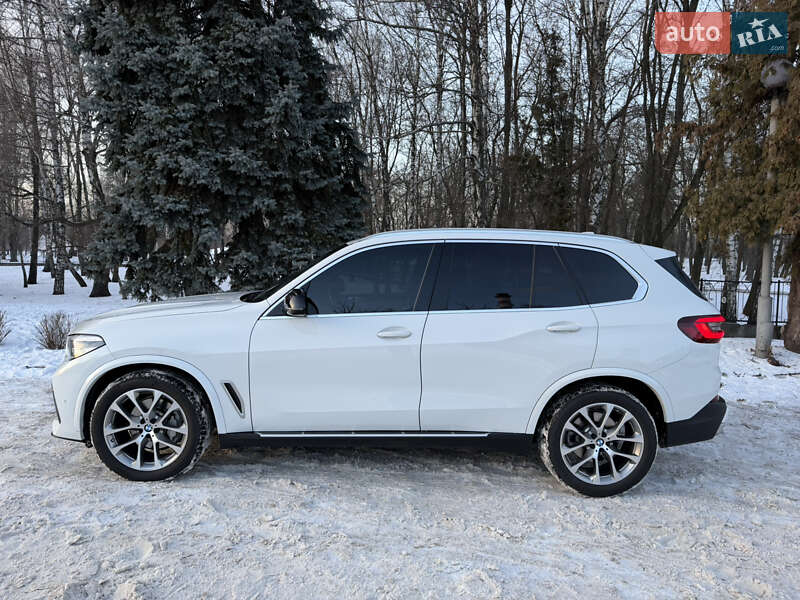 Позашляховик / Кросовер BMW X5 2018 в Києві фото 13 Позашляховик / Кросовер BMW X5 2018 в Києві