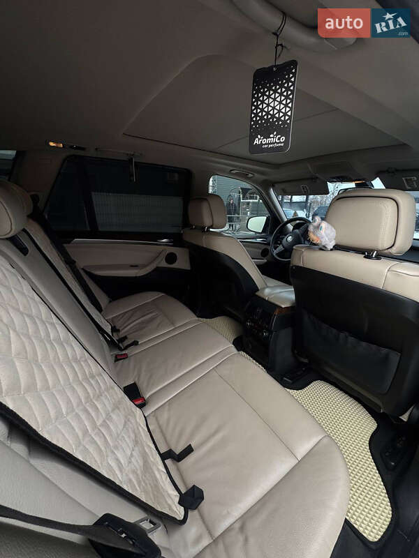 Внедорожник / Кроссовер BMW X5 2011 в Ивано-Франковске