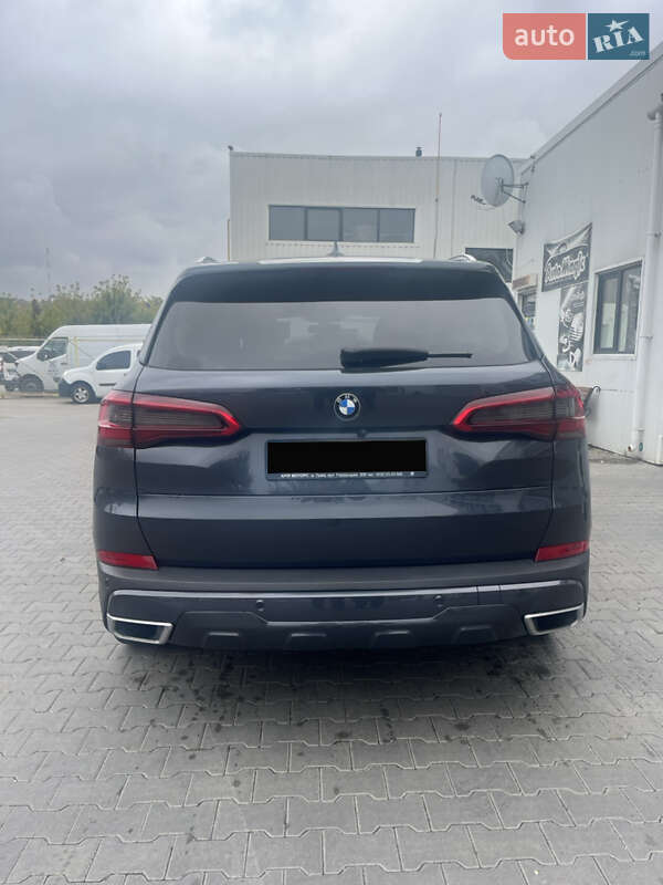 Позашляховик / Кросовер BMW X5 2018 в Вінниці