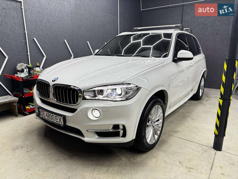 Внедорожник / Кроссовер BMW X5 2016 в Черновцах