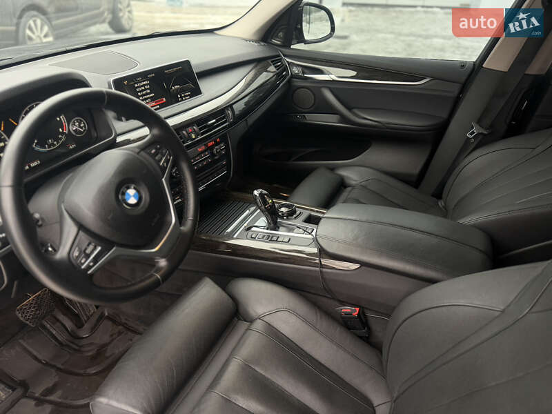 Внедорожник / Кроссовер BMW X5 2014 в Киеве
