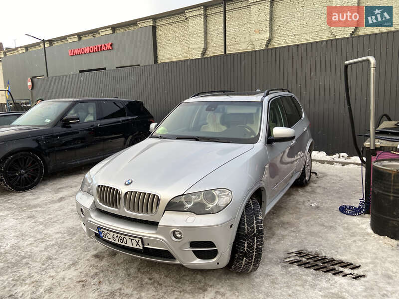 Позашляховик / Кросовер BMW X5 2010 в Львові