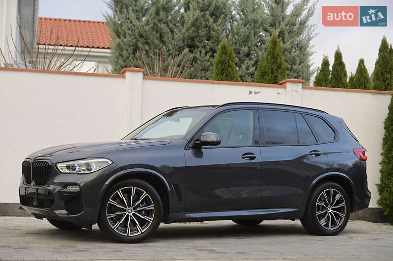 Внедорожник / Кроссовер BMW X5 2020 в Одессе