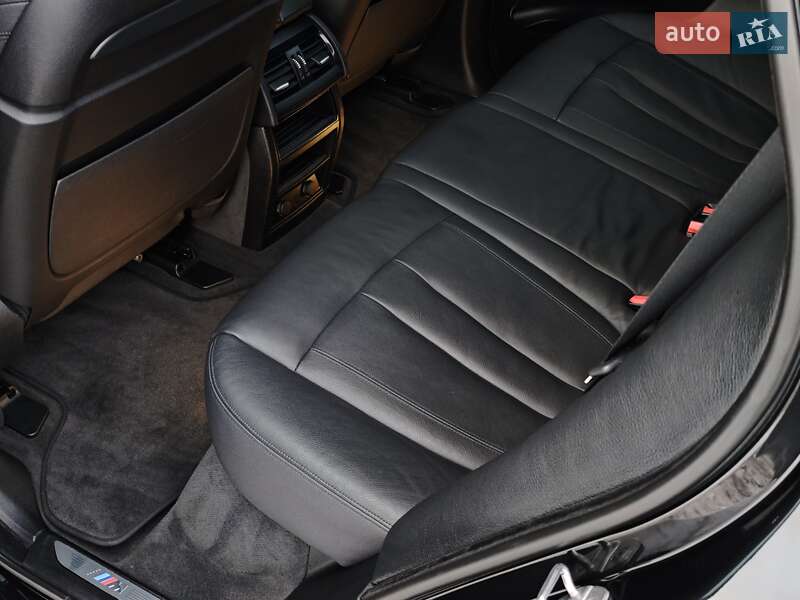 Внедорожник / Кроссовер BMW X5 2016 в Луцке