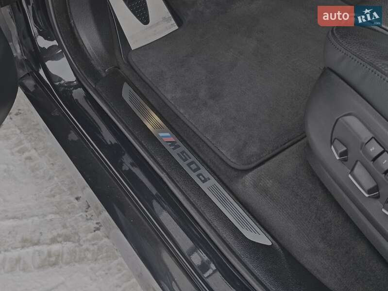 Внедорожник / Кроссовер BMW X5 2016 в Луцке