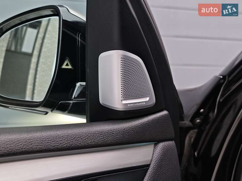 Внедорожник / Кроссовер BMW X5 2016 в Луцке