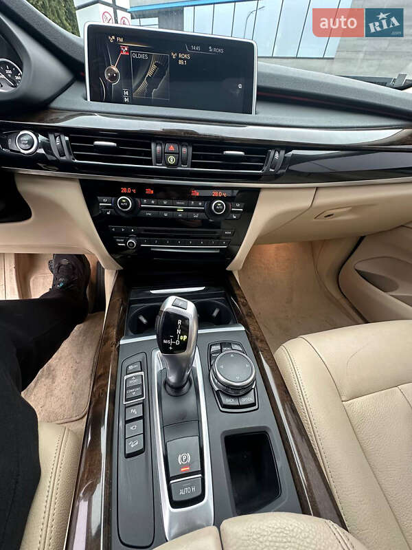 Внедорожник / Кроссовер BMW X5 2015 в Львове