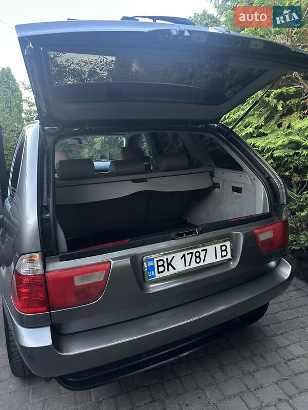 Внедорожник / Кроссовер BMW X5 2006 в Ровно
