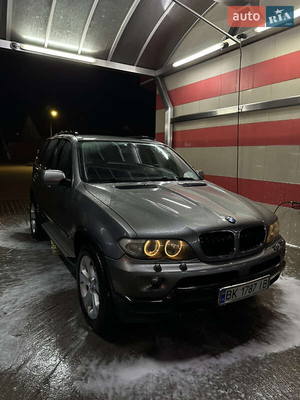 Внедорожник / Кроссовер BMW X5 2006 в Ровно