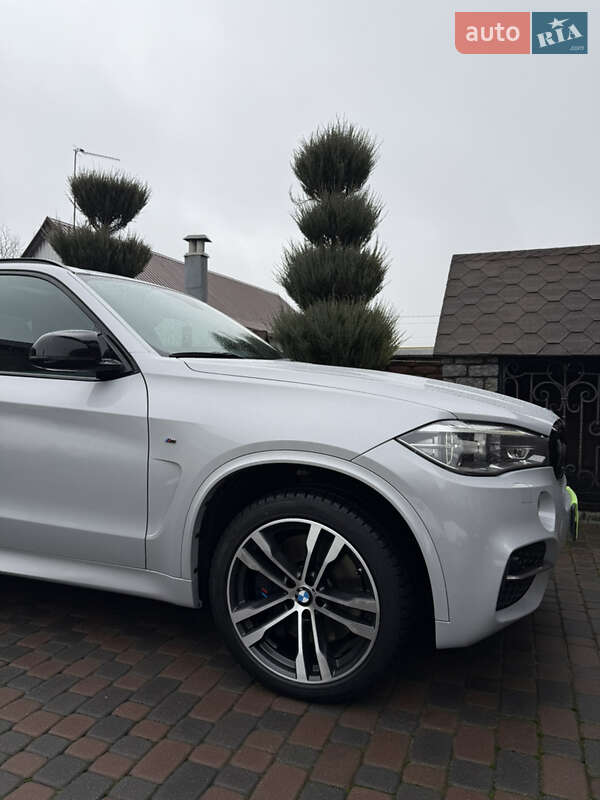 Внедорожник / Кроссовер BMW X5 2016 в Днепре