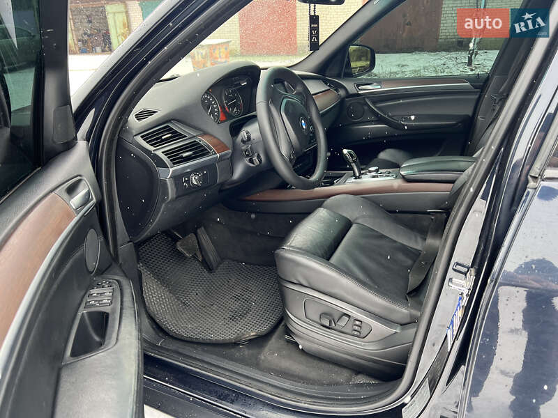 Внедорожник / Кроссовер BMW X5 2008 в Одессе