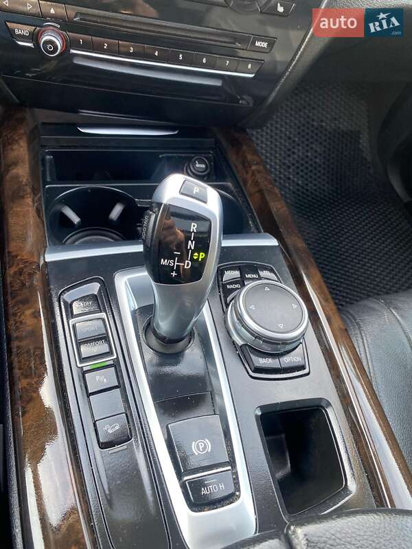 Внедорожник / Кроссовер BMW X5 2015 в Житомире