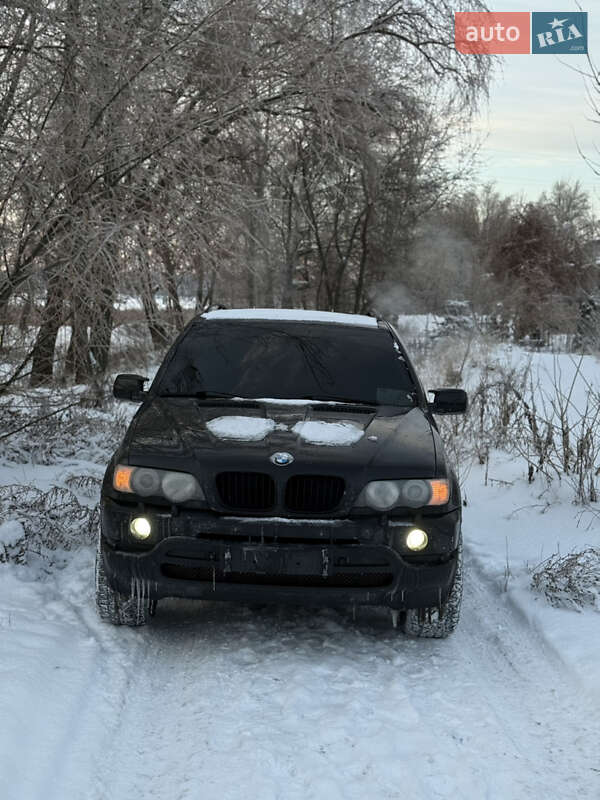 Внедорожник / Кроссовер BMW X5 2002 в Киеве