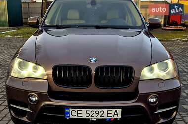 Позашляховик / Кросовер BMW X5 2012 в Чернівцях