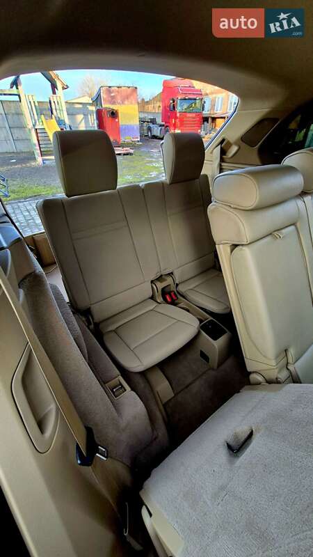 Внедорожник / Кроссовер BMW X5 2012 в Черновцах