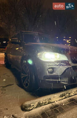 Внедорожник / Кроссовер BMW X5 2009 в Черновцах
