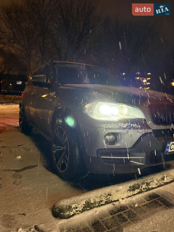 Внедорожник / Кроссовер BMW X5 2009 в Черновцах