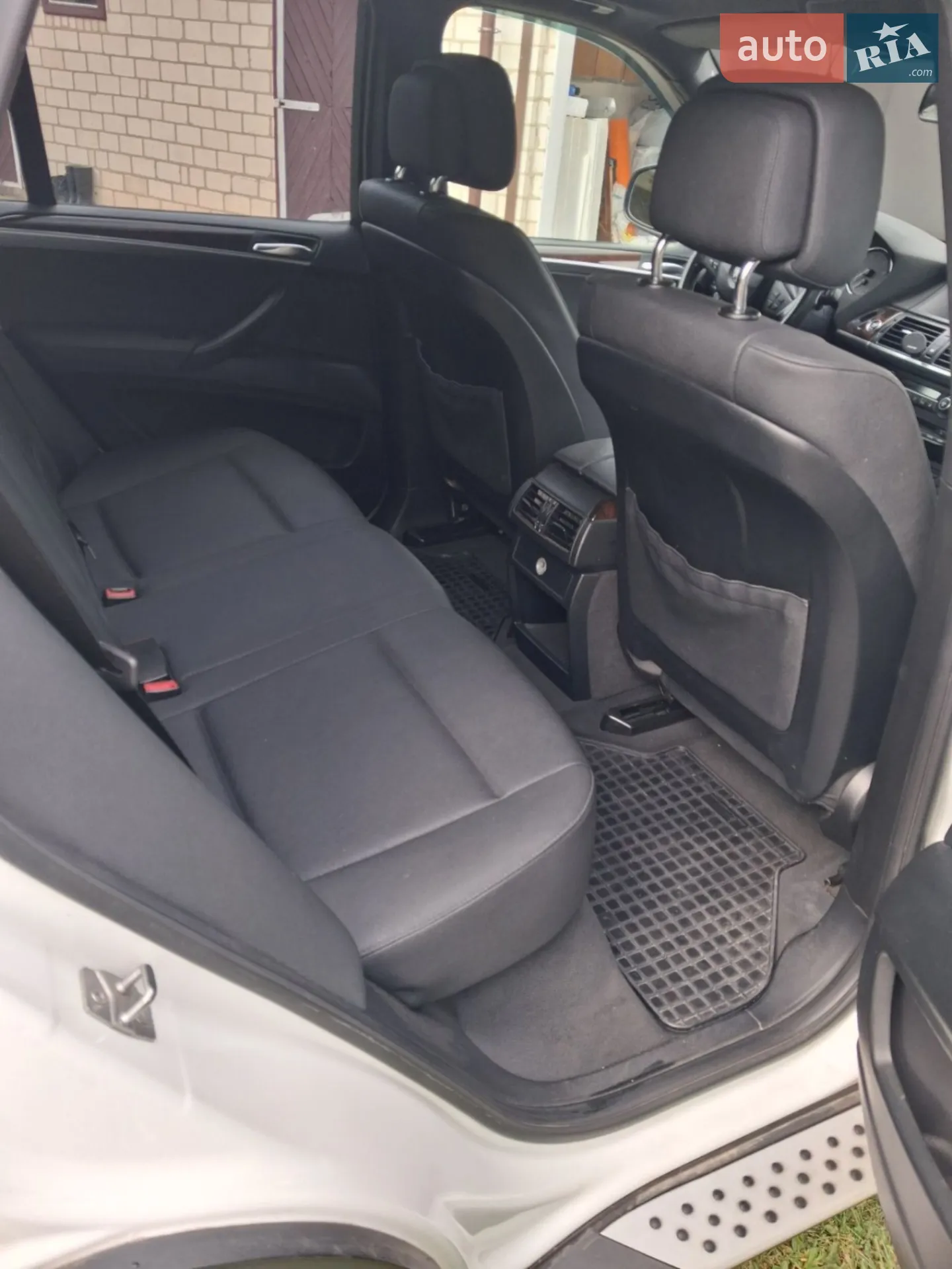 2010 BMW X5 - мініатюра 9