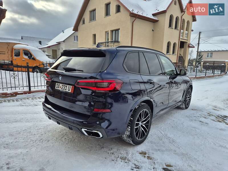 Внедорожник / Кроссовер BMW X5 2020 в Ковеле