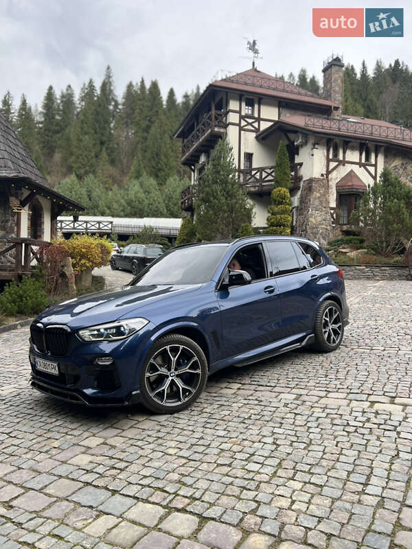 Внедорожник / Кроссовер BMW X5 2019 в Киеве