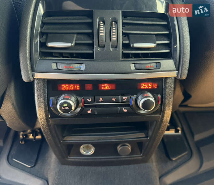 Позашляховик / Кросовер BMW X5 2016 в Вінниці