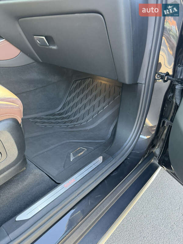 Внедорожник / Кроссовер BMW X5 2022 в Киеве