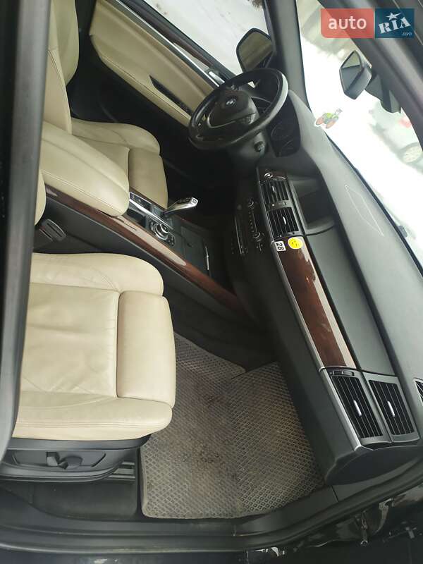 Внедорожник / Кроссовер BMW X5 2010 в Брацлаве