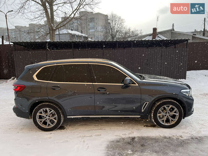 Внедорожник / Кроссовер BMW X5 2019 в Виннице
