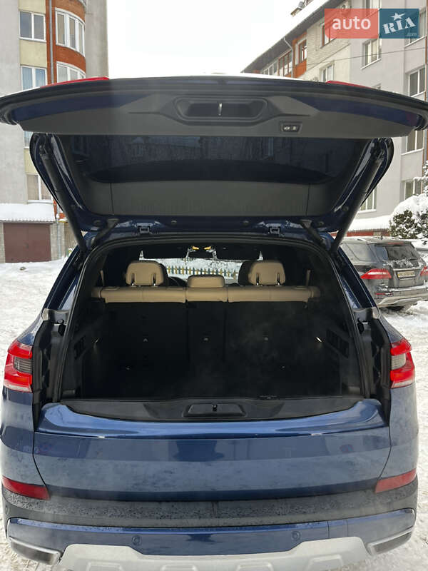 Внедорожник / Кроссовер BMW X5 2019 в Львове