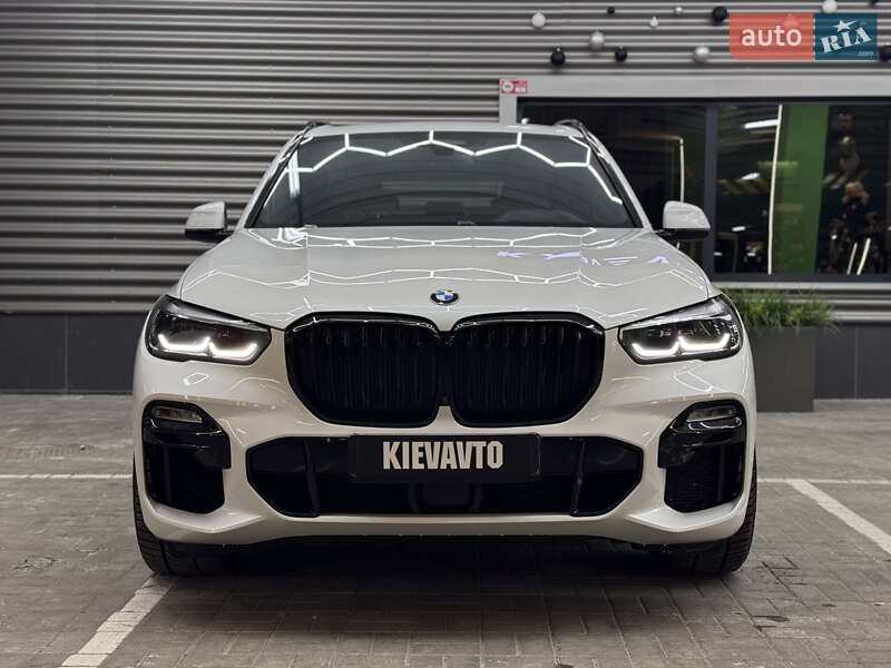 Внедорожник / Кроссовер BMW X5 2020 в Киеве