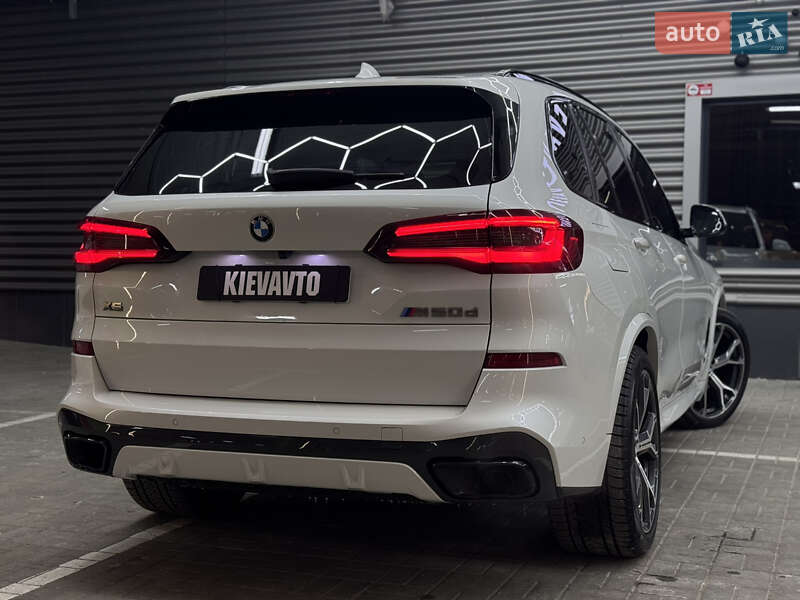 Внедорожник / Кроссовер BMW X5 2020 в Киеве