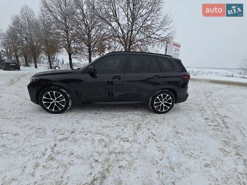 Внедорожник / Кроссовер BMW X5 2024 в Софиевской Борщаговке