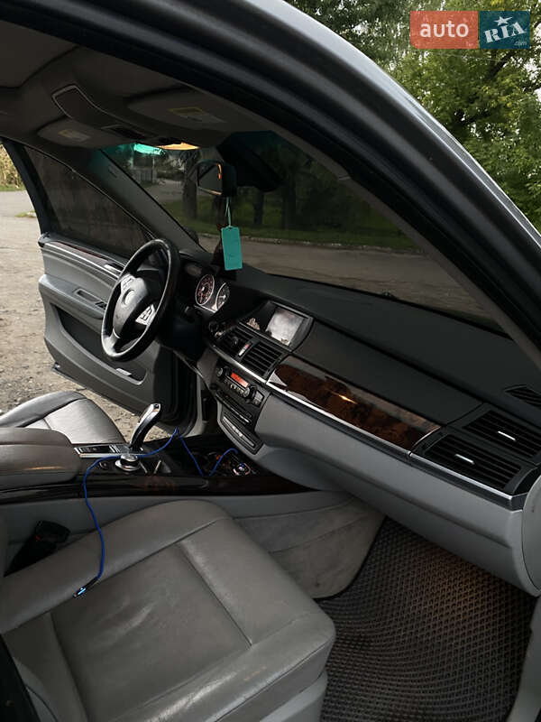 Внедорожник / Кроссовер BMW X5 2008 в Золочеве фото 15 Внедорожник / Кроссовер BMW X5 2008 в Золочеве