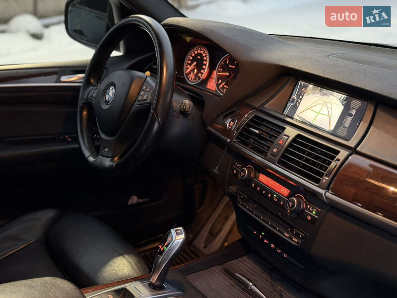 Внедорожник / Кроссовер BMW X5 2011 в Виннице