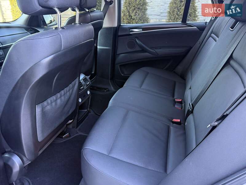 Внедорожник / Кроссовер BMW X5 2012 в Львове