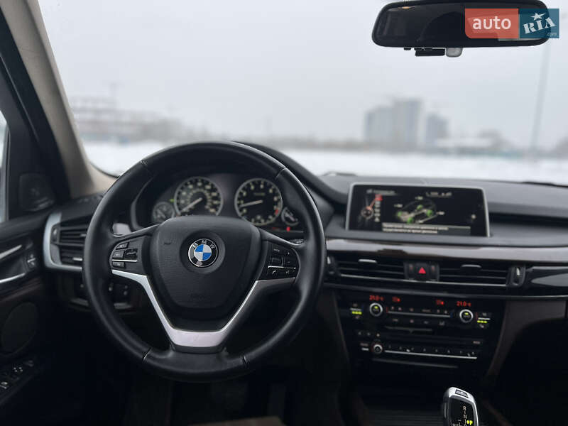 Внедорожник / Кроссовер BMW X5 2014 в Киеве