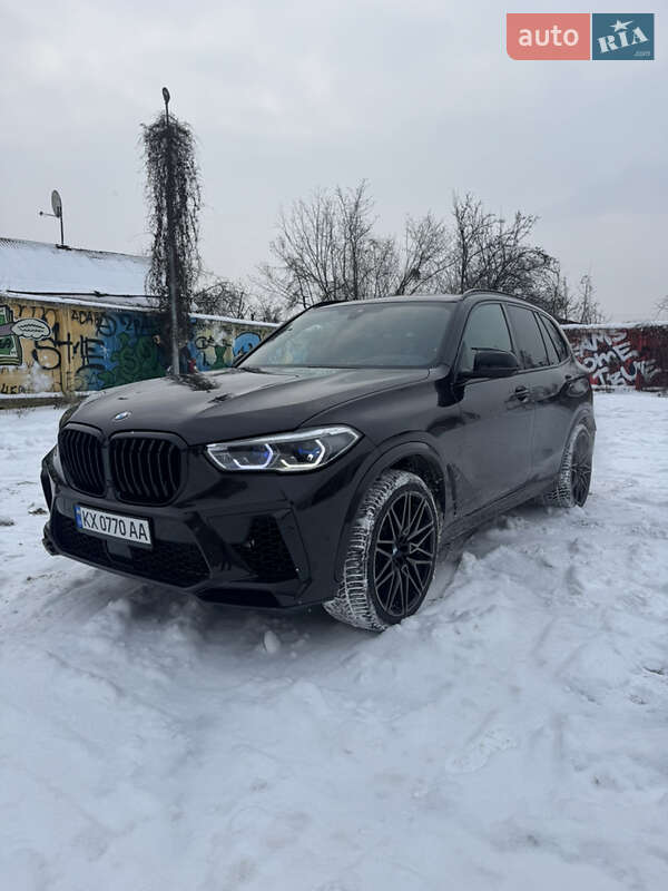 Внедорожник / Кроссовер BMW X5 2023 в Харькове