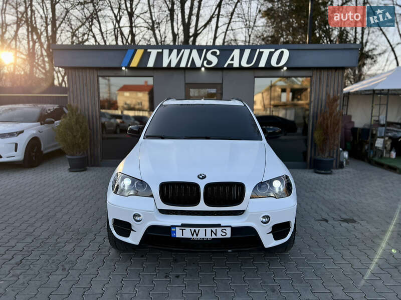 Внедорожник / Кроссовер BMW X5 2011 в Одессе
