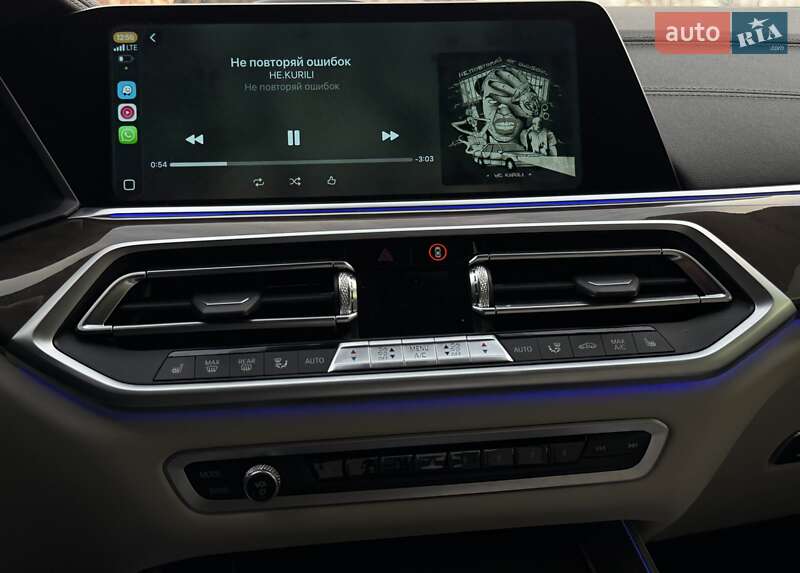 Внедорожник / Кроссовер BMW X5 2022 в Харькове