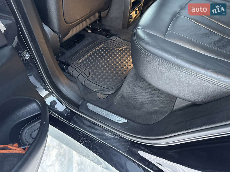 Внедорожник / Кроссовер BMW X5 2014 в Ровно