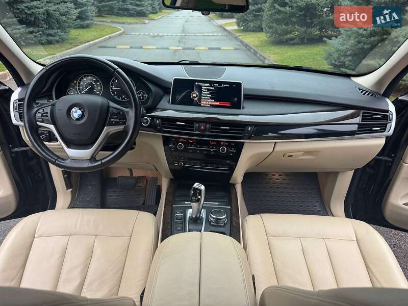 Внедорожник / Кроссовер BMW X5 2015 в Одессе
