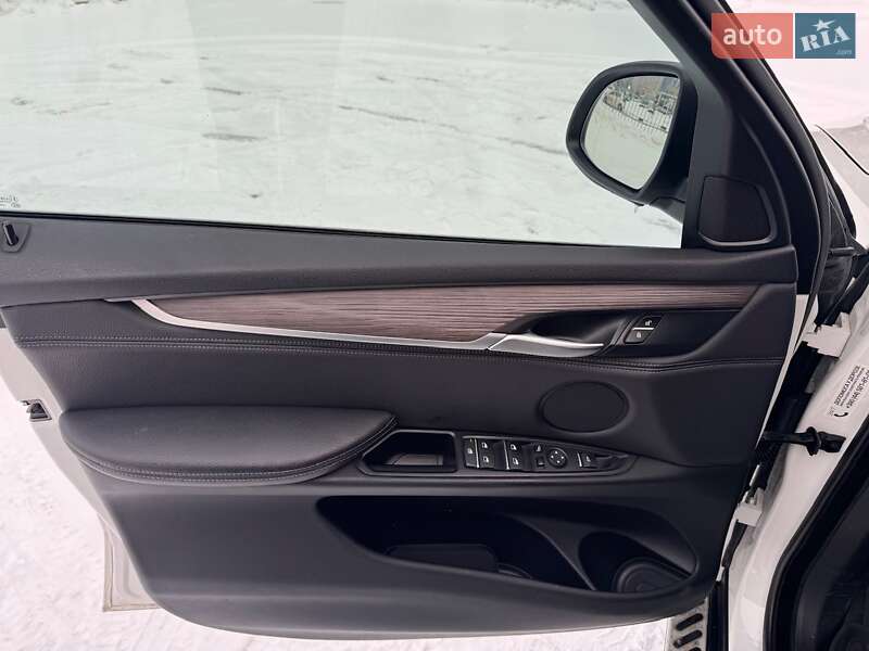 Внедорожник / Кроссовер BMW X5 2018 в Киеве