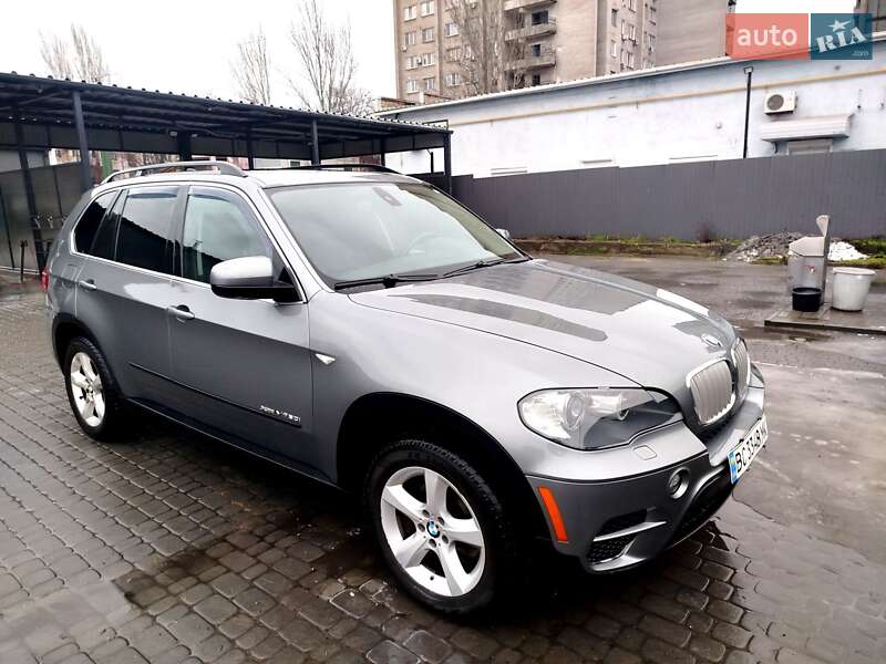 Внедорожник / Кроссовер BMW X5 2010 в Харькове